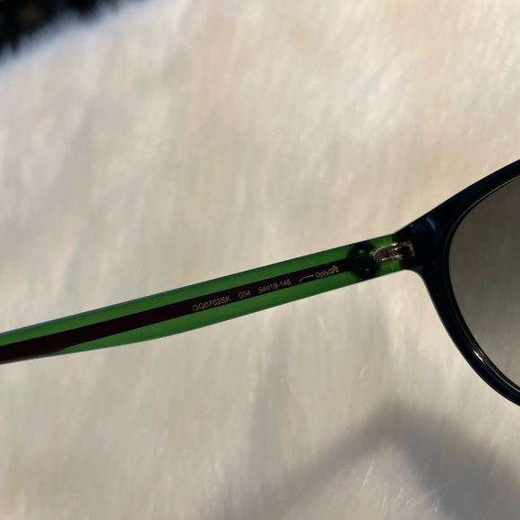 GUCCI 55MM ROUND BLACK FRONT GREEN SIDE RACING STRIPES GG SUNGLASSES - Picture 7 of 11